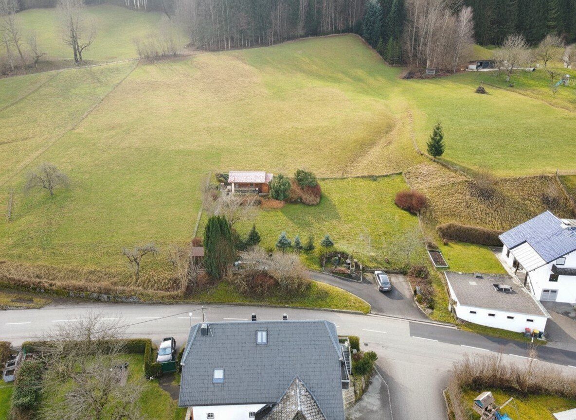 Baugrundstück in Altmünster - 1.477 m², aufgeschlossen, mit Kleinwohnhaus und Potenzial für bis zu 3 Wohneinheiten - Ansicht 5