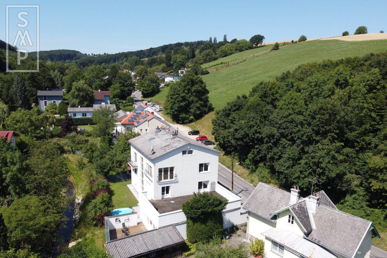 Perfektes Haus für eine große Familie zum Wohnen und Arbeiten mit viel Platz und Potenzial!