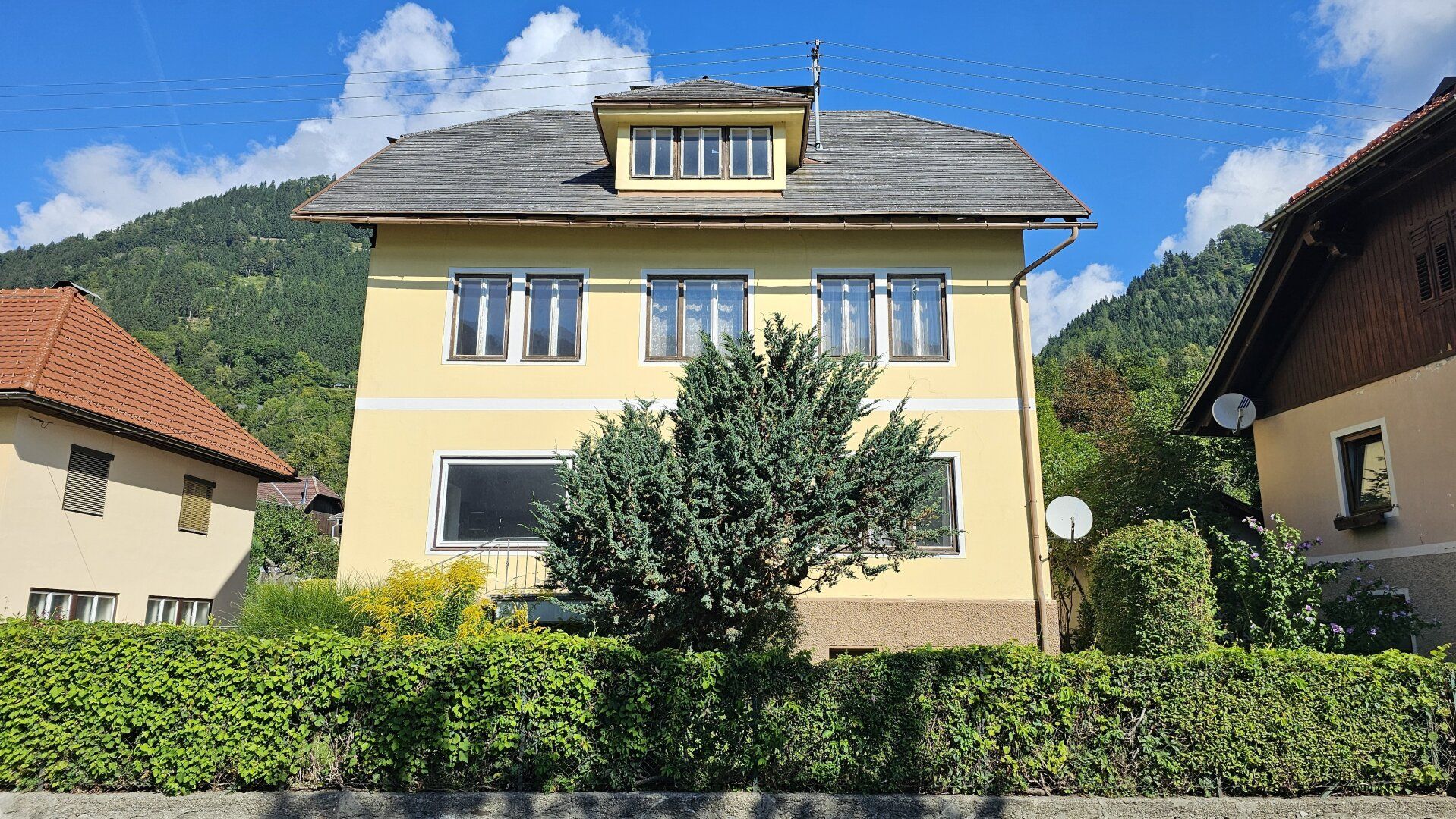 Charmantes Sanierungsprojekt in Steinfeld - Ihr Traumhaus wartet auf Sie!