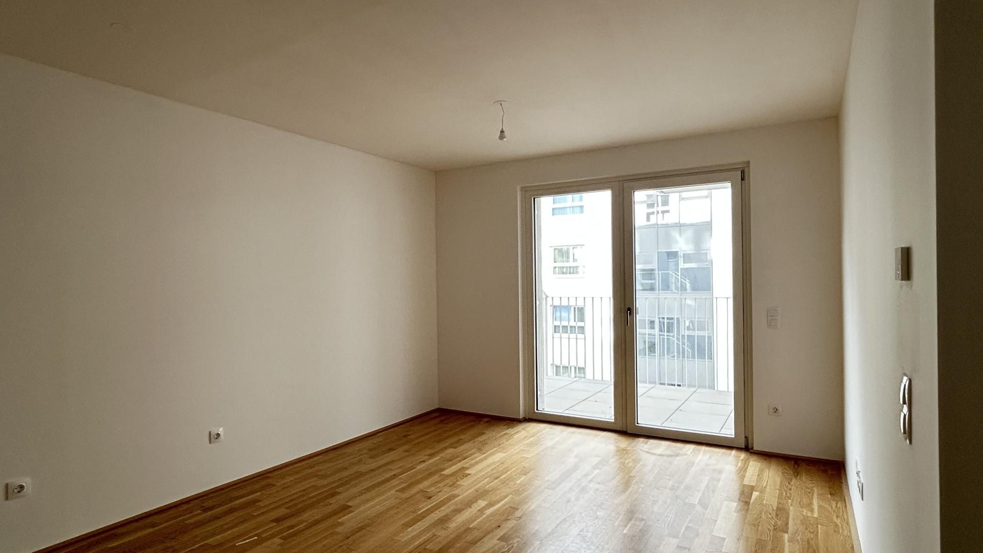 Modernes Wohnen: Neubau-3-Zimmer-Wohnung mit Balkon, provisionsfrei!