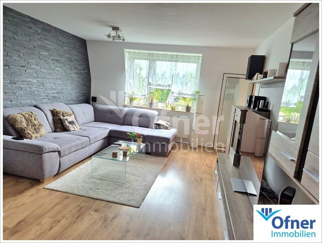 Wunderschön gepflegte Wohnung mit Loggia +++ See und Golfplatz in der Nähe
