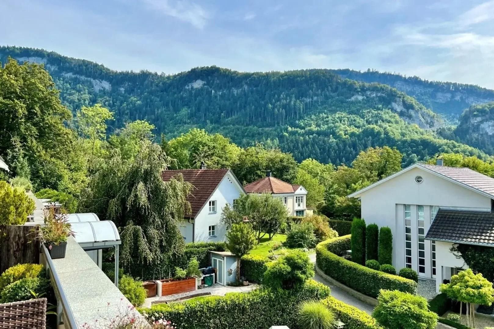 Wunderschöne 4 Zimmer Loft-Wohnung in hervorragender Ruhelage von Götzis