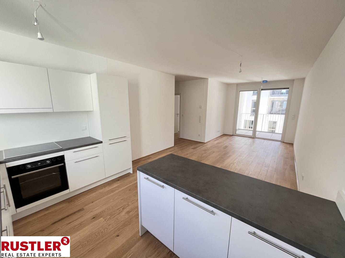 Wohnungspaket mit über 4% Rendite | 3 top vermietete Erstbezugswohnungen | Baujahr 2024