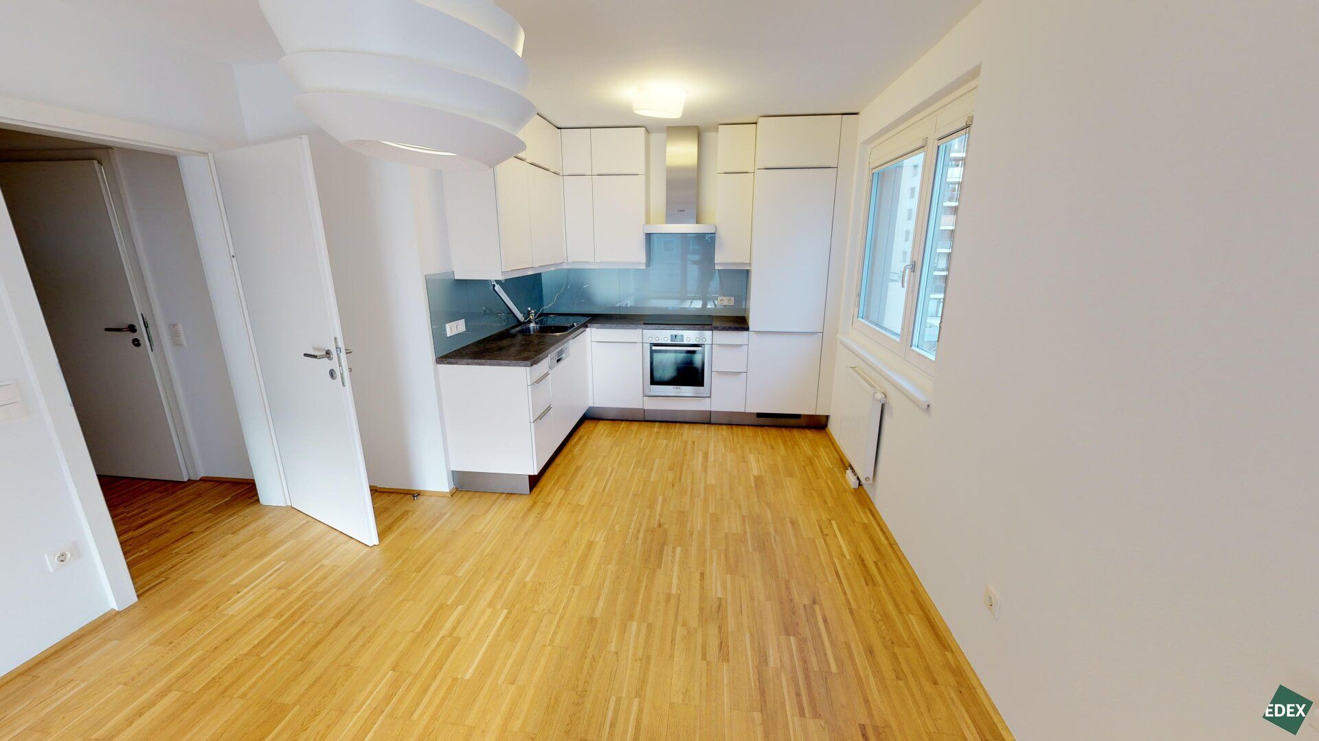 Hochwertige 2-Zimmer-Wohnung mit großem Balkon nahe Prater