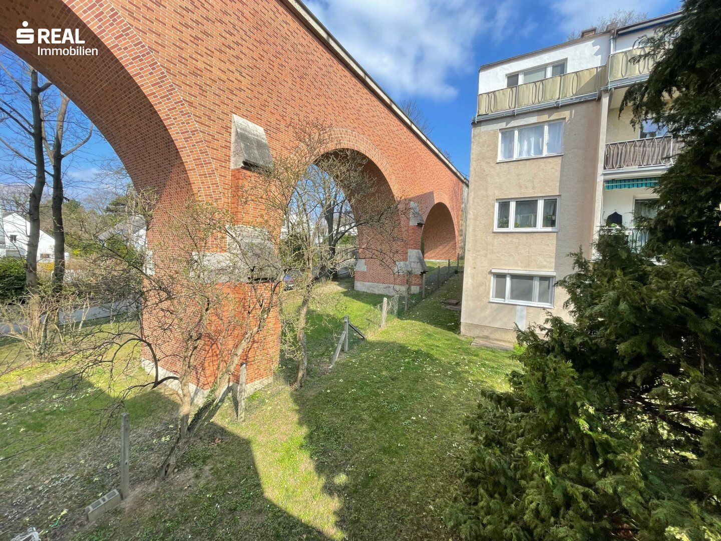 Helle 3-Zimmerwohnung in Grünruhelage - Erstbezug nach Sanierung