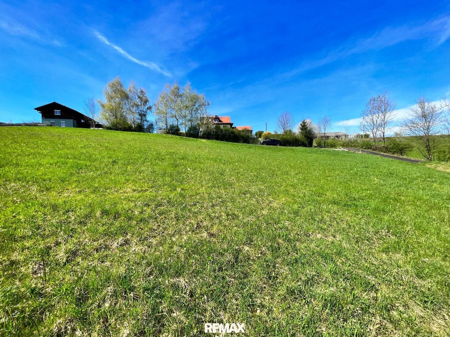 SOMMERAKTION - RIES: Leistbares, sonniges Grundstück am Rande von Graz! - Mehr