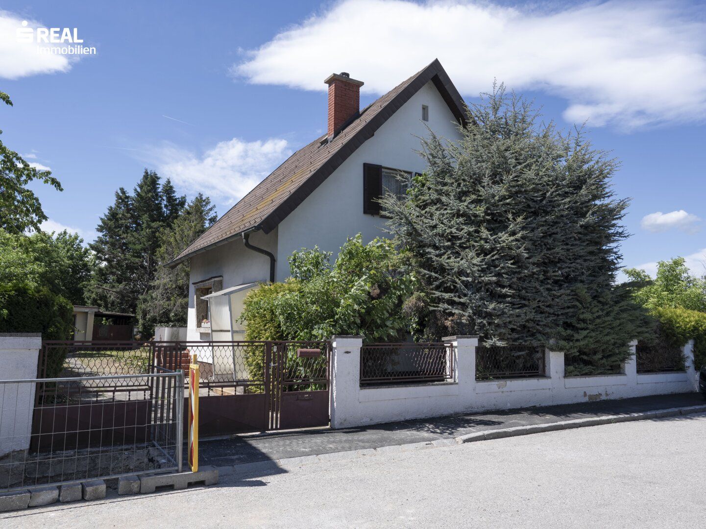 Haus – Wiener Neustadt, Wohnhausanlage Porsche-Viertel