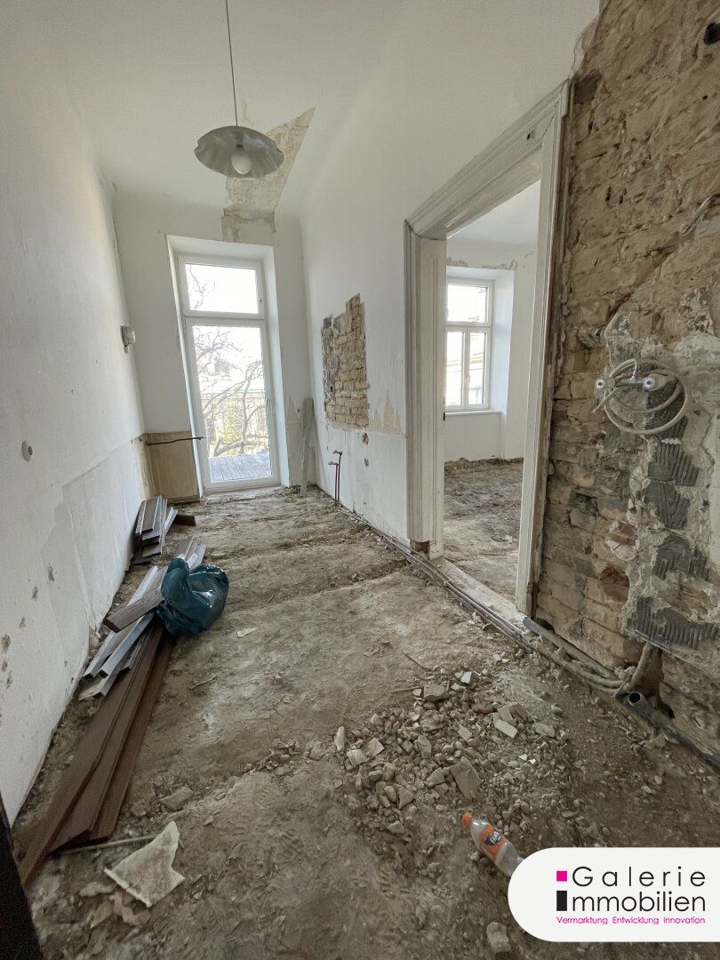 Sanierungsbedürftige Garconniere