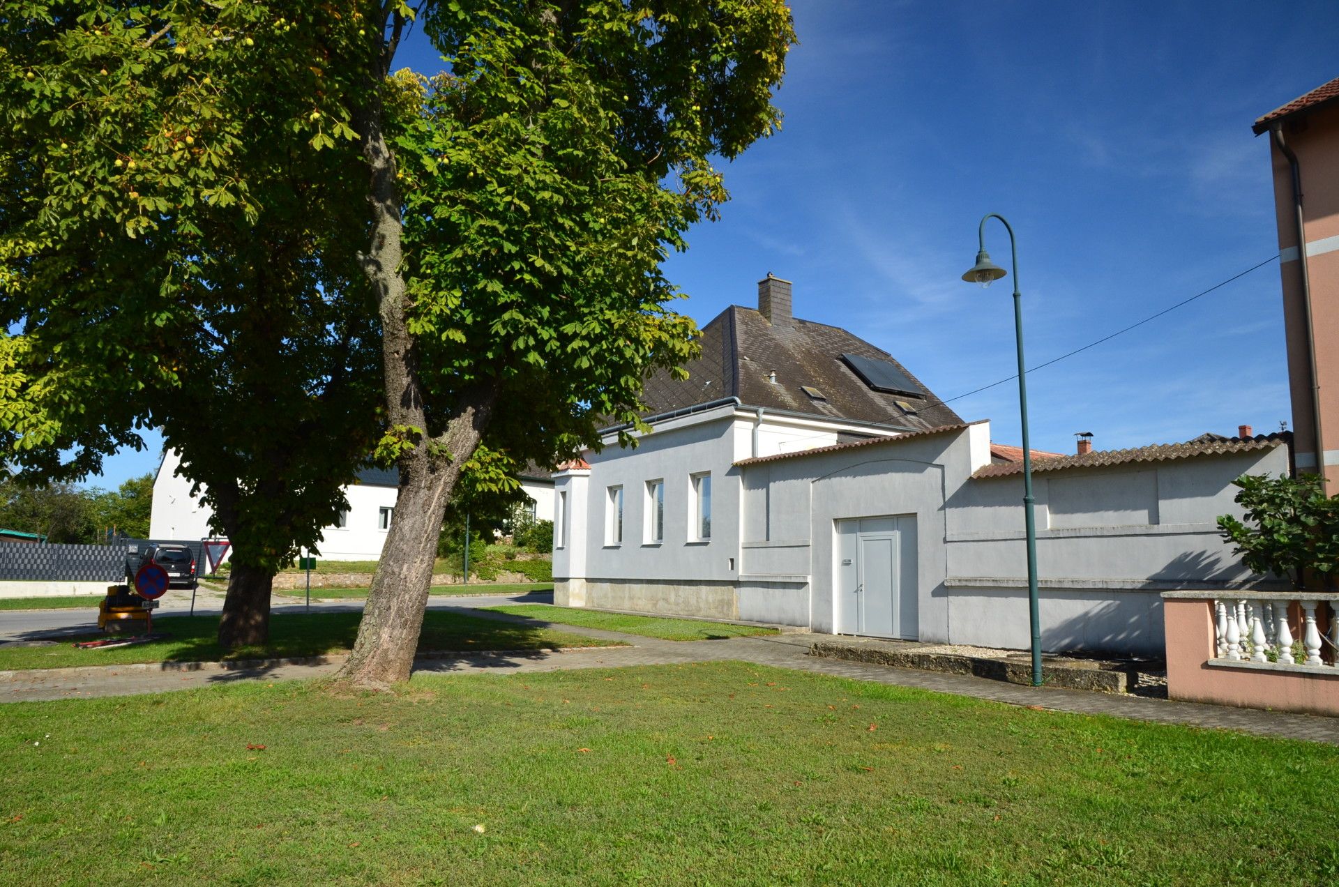 Familiensitz im Grünen