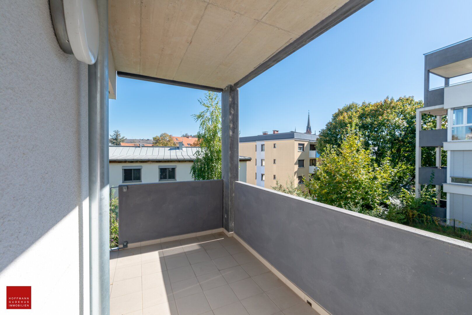 ANLEGERWOHNUNG: SONNIGE 3-ZIMMER-WOHNUNG MIT BALKON