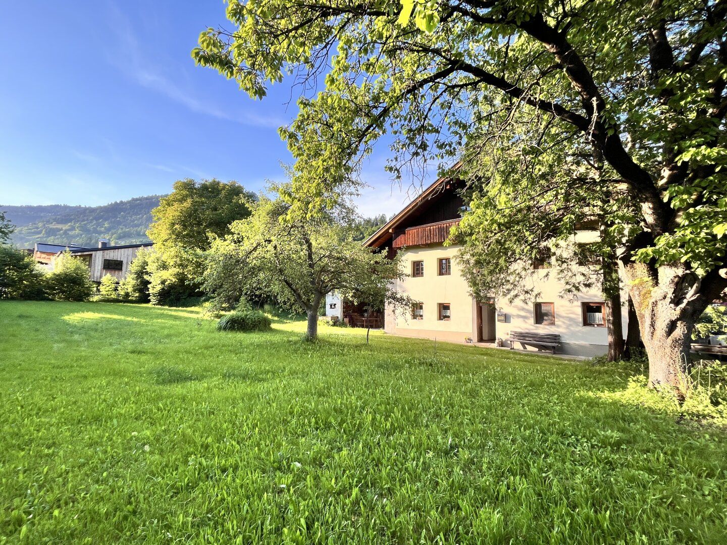 Bauernhaus mit Baugrund in idyllischer Lage nahe Lienz - VERKAUF