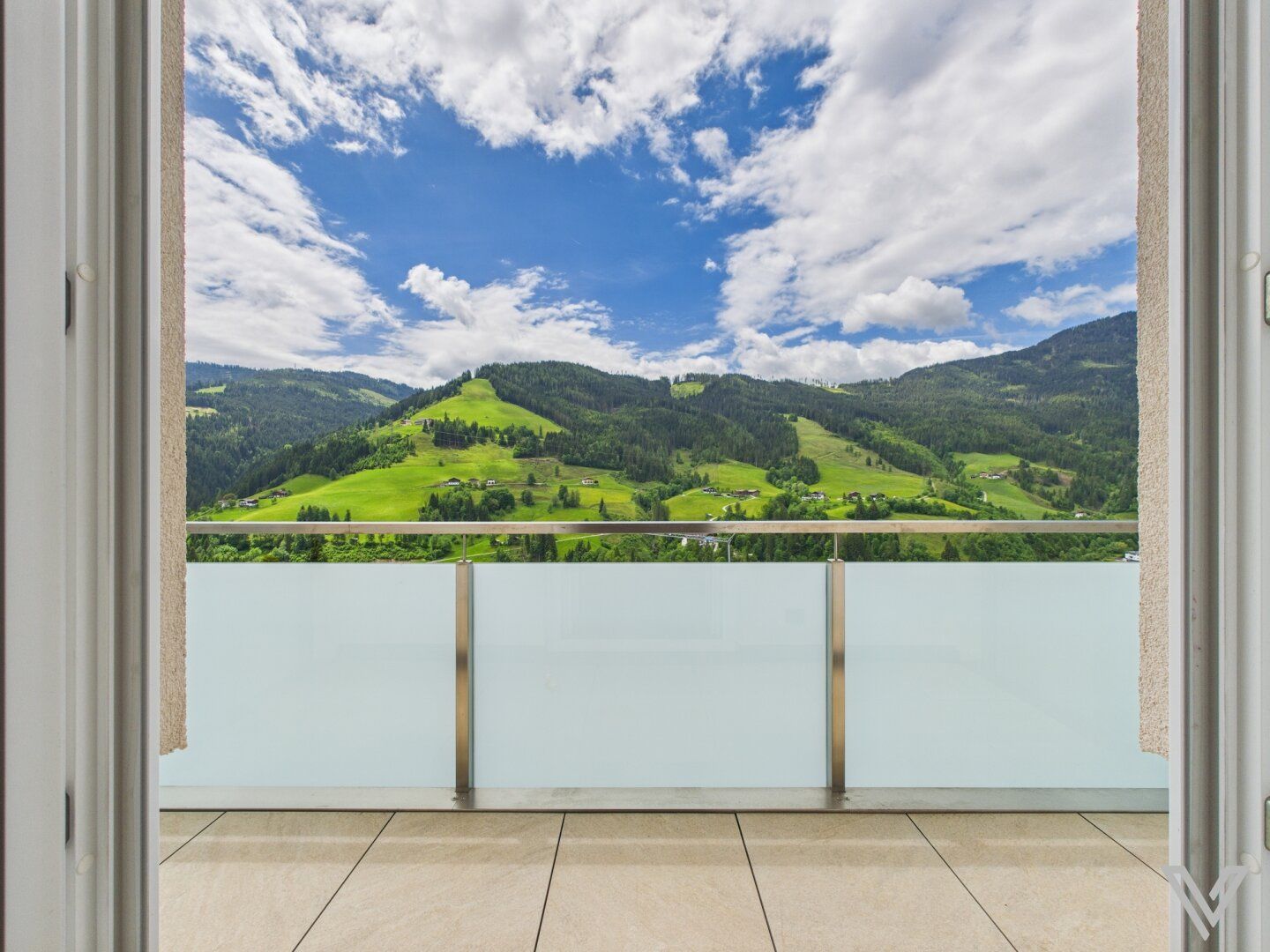 Sonnige 3 Zimmerwohnung mit traumhaftem Ausblick am Südhang von Mühlbach am Hochkönig