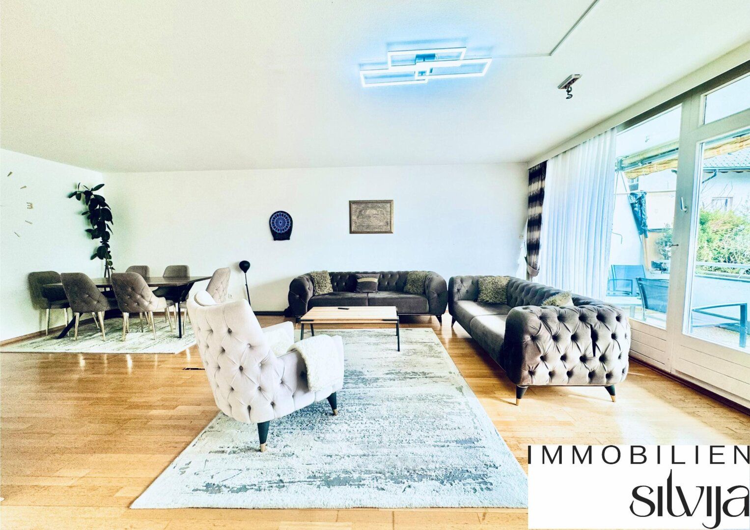 Großzügige Maisonettenwohnung mit ca. 132,43 m² (5 Zimmer), Westterrasse und Tiefgaragenstellplatz