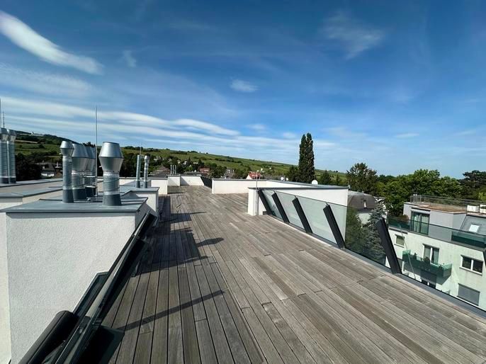 Einzigartige Dachgeschoßwohnung mit Blick ins Grüne