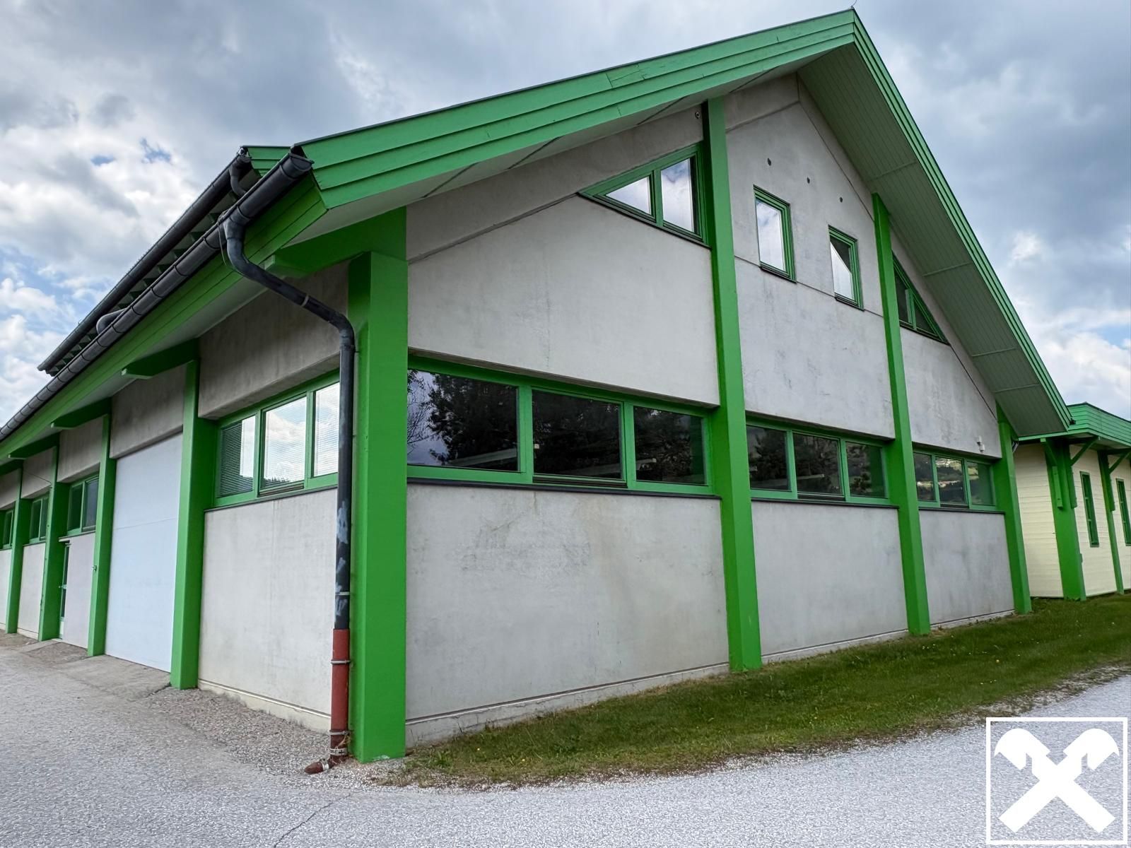 Große Produktionshalle für Ihren Unternehmenserfolg - Ansicht 2