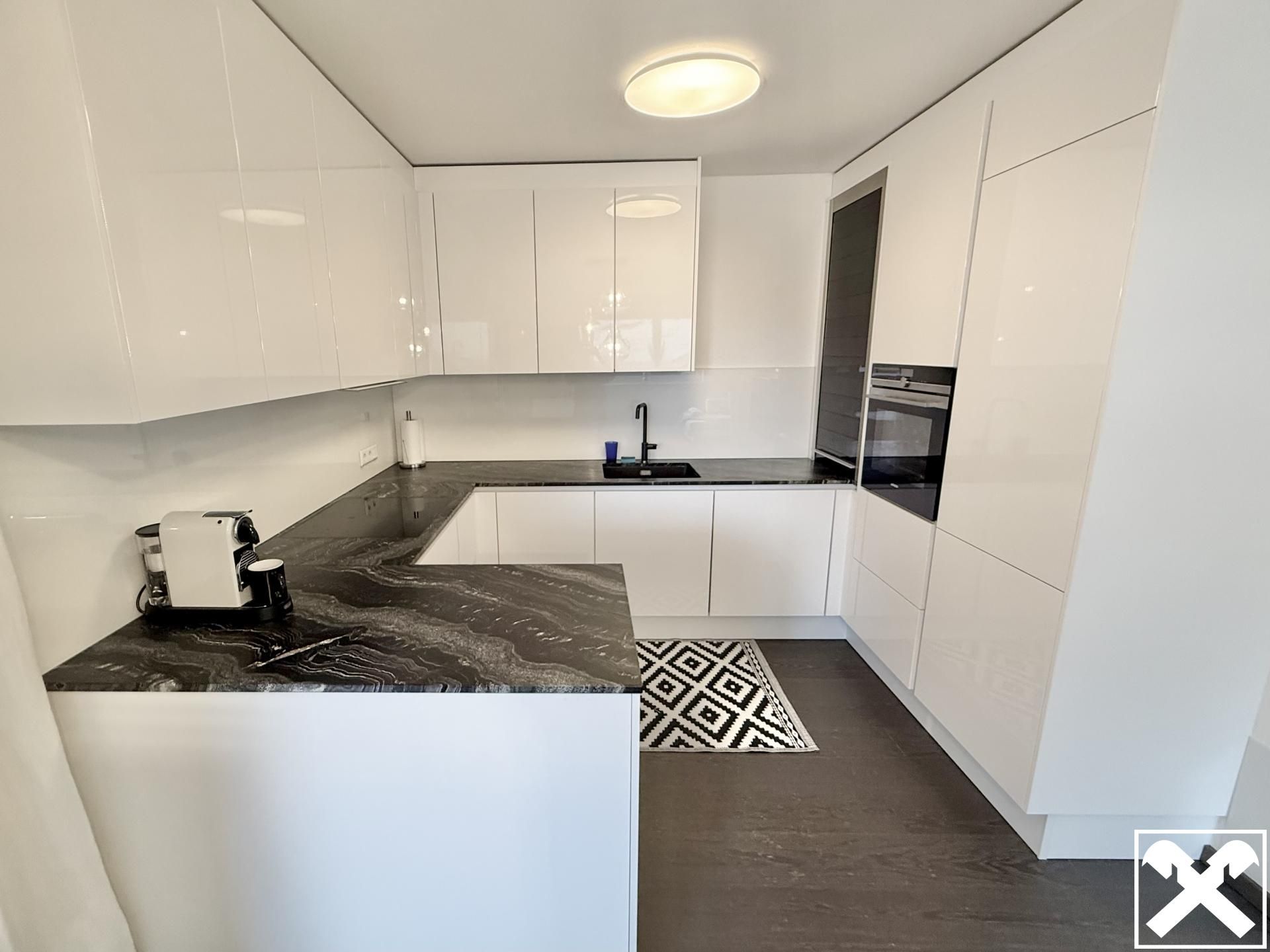 Moderne Wohlfühloase mit hochwertiger Ausstattung - Görünüm 2