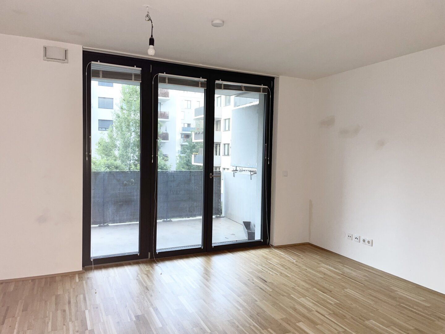 PROVISIONSFREI VOM EIGENTÜMMER! RIVUS III - SCHÖNE 2-ZIMMER-WOHNUNG MIT BALKON!