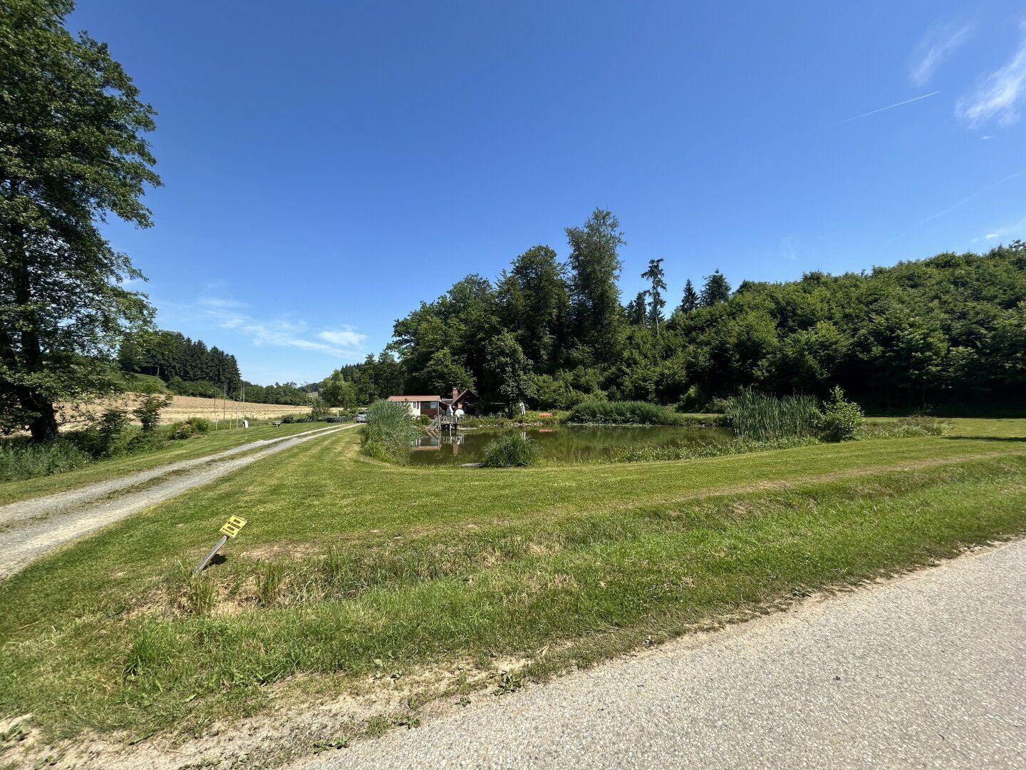 Hus, tomt 4269 m²