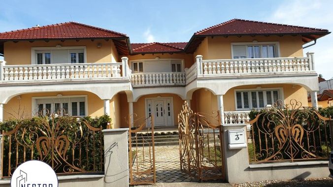 Villa - NESTOR Immobilien
