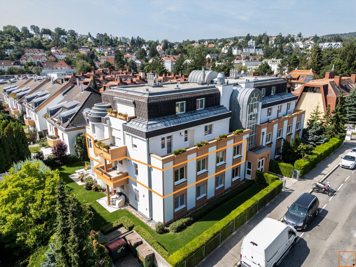 Sonnige Familienwohnung mit 2 Balkonen in Grünruhelage am Fuße des Hackenbergs