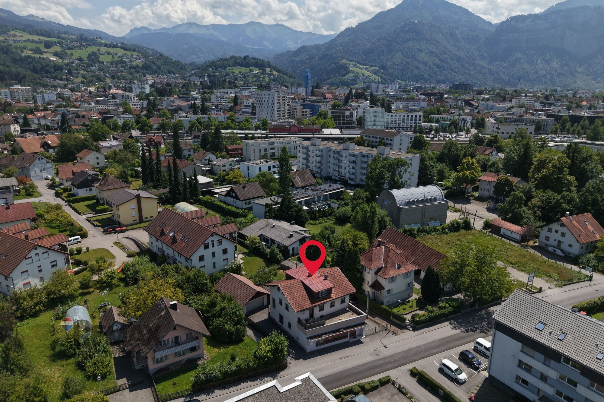 Durchdachtes Wohn- und Geschäftshaus in Dornbirn -  2 Wohnungen & vielseitig nutzbare Geschäftsfläche