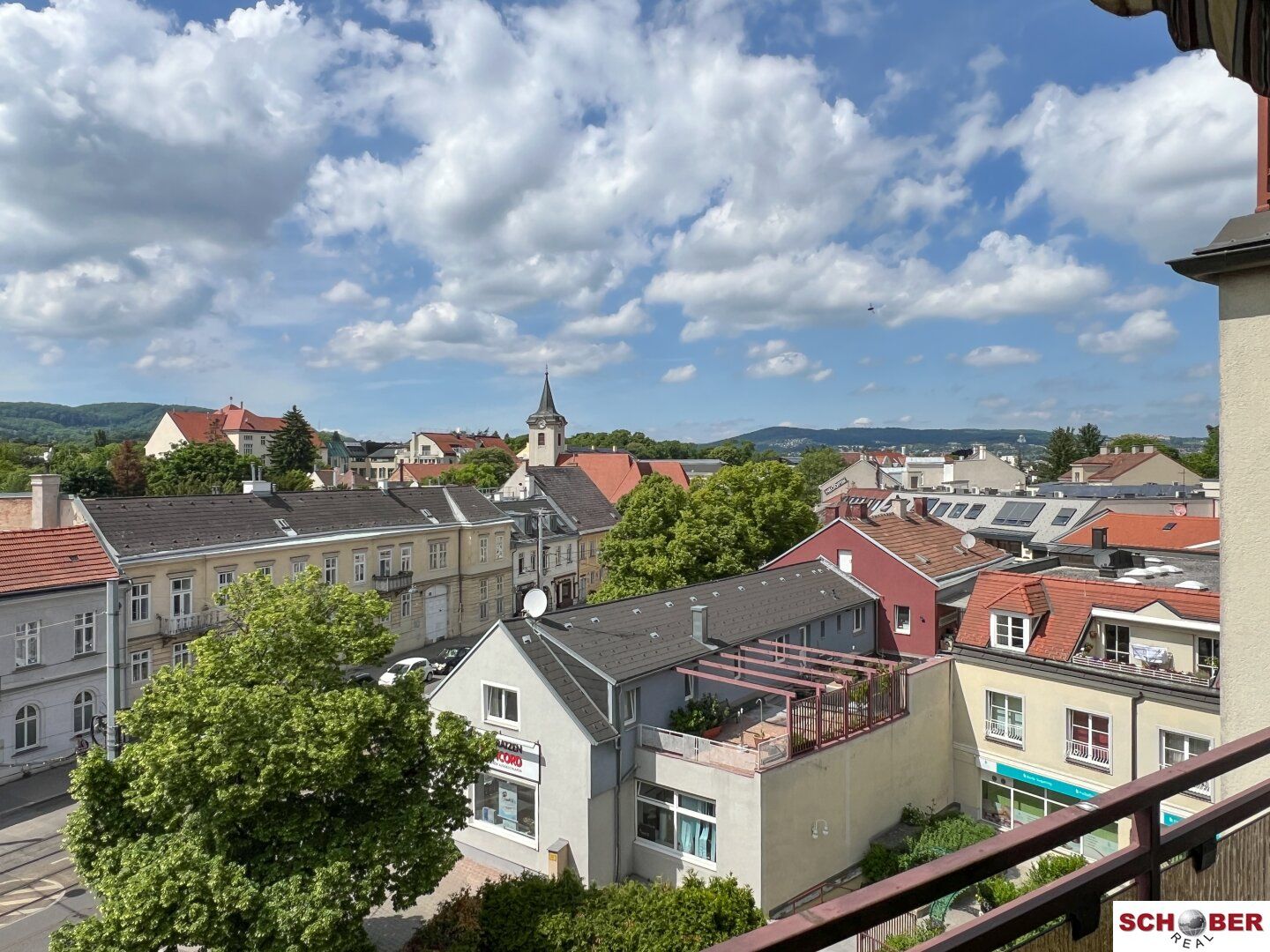 **NEU IM PROGRAMM** Wohnen beim Lainzer Platz mit schönem Ausblick - Garagenplatz inklusive