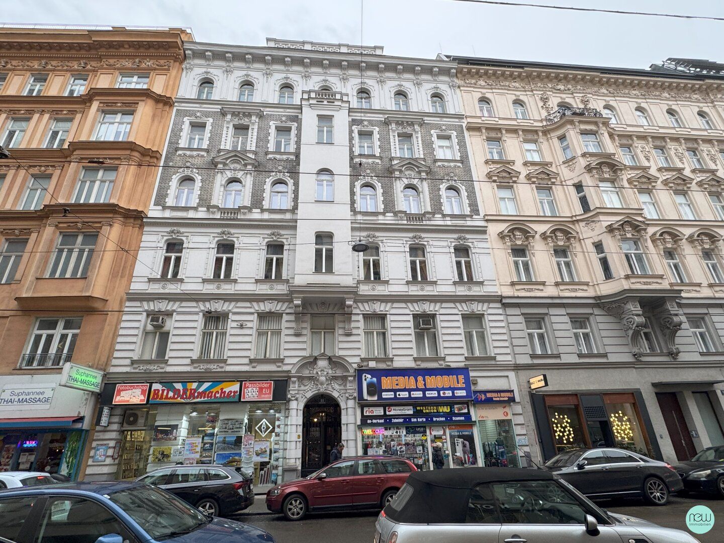Stadtnähe / helle 170 m² Altbauwohnung / 6 Zimmer