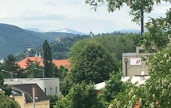 Terrassenhaus Schlossberg-Fernblick