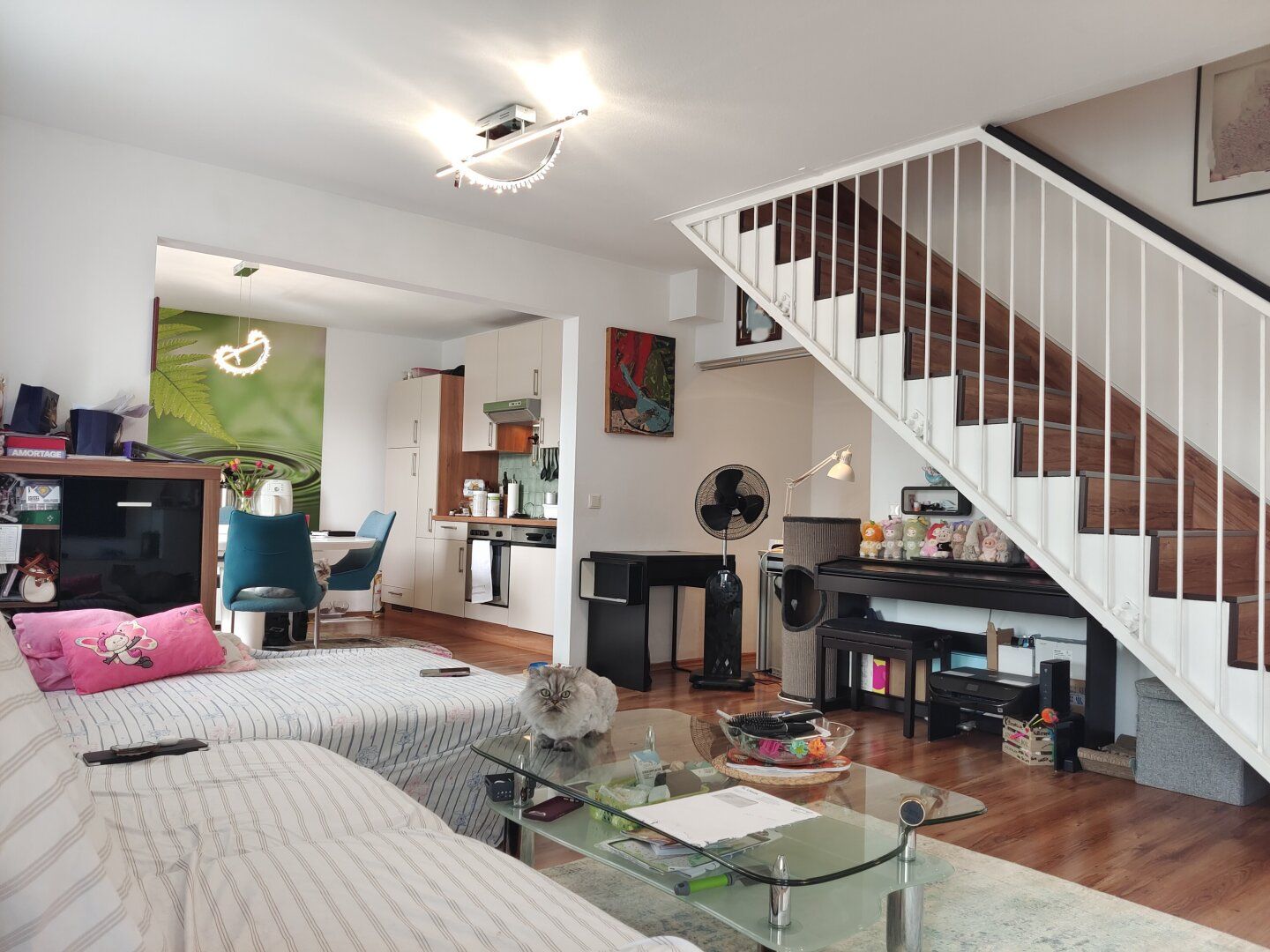 Seltene Gelegegenheit - helle Maisonettewohnung mit 3 Loggien & Top-Infrastruktur in 1050 Wien