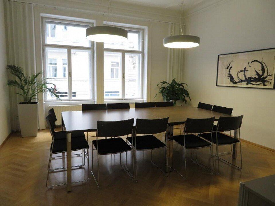 Schönes 5-Zimmer-Büro in City-Top-Lage - Ansicht 2