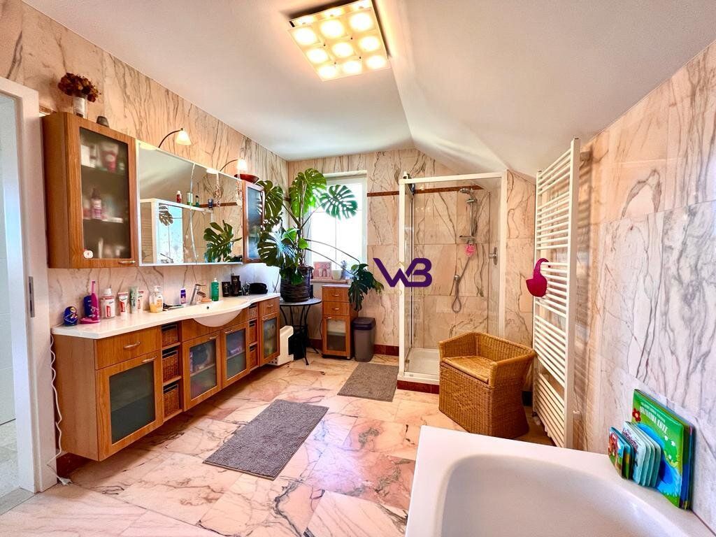 Exklusives Einfamilienhaus am Bruckhaufen mit 250m² Nutzfläche, Garage und Swimmingpool, zwischen Alter und Neuer Donau!