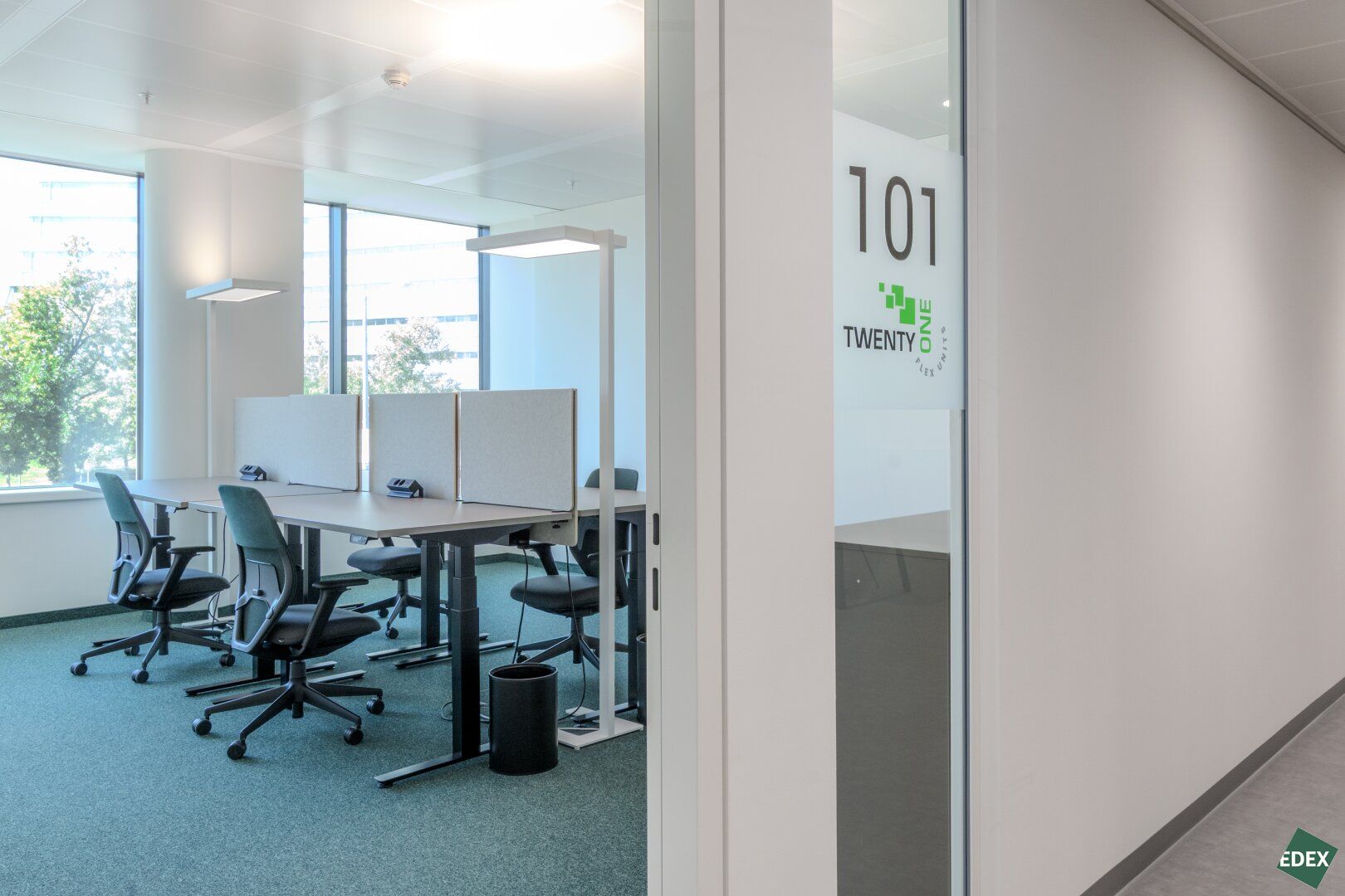 TWENTYONE- REALISE YOUR VISION- CENTRAL HUB - Mehr