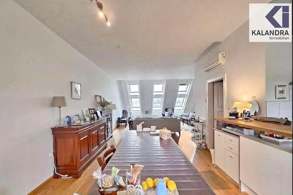 PENTHOUSE FAMILIEN-APARTMENT an der ALTEN DONAU // PENTHOUSE FAMILY APARTMENT nearby 