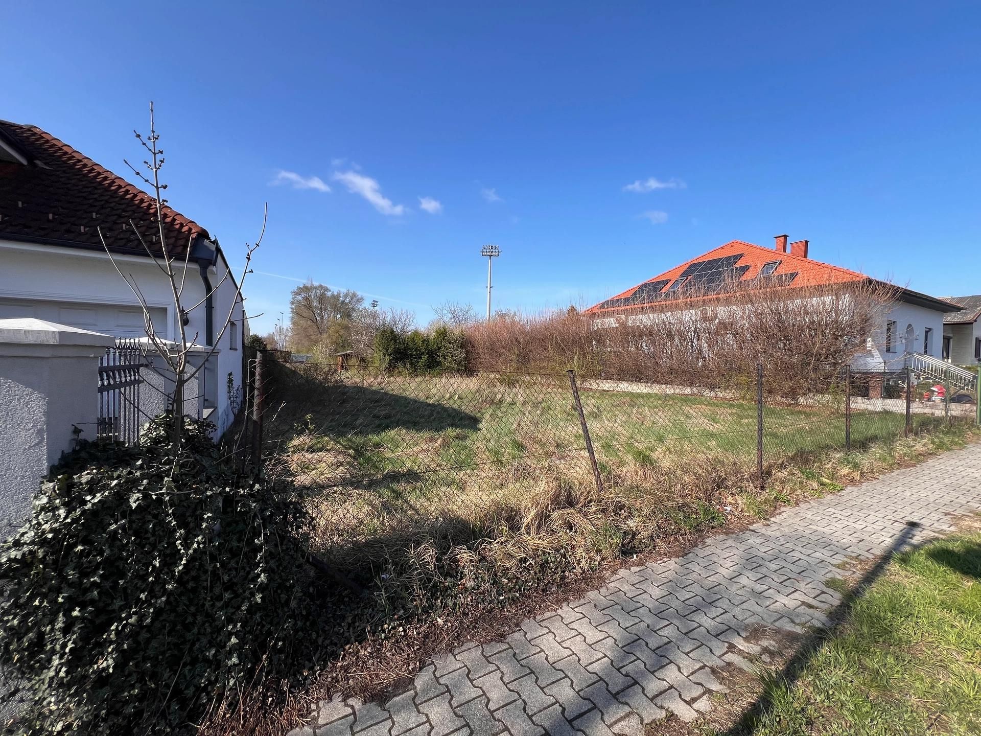 Attraktives Baugrundstück in Parndorf - 1123 qm für 398.000 € - provisionsfrei (Provisionsfrei)