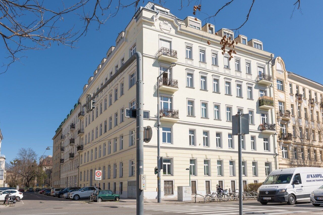 **Gründerzeit-Juwel mit außergewöhnlichem Potenzial zwischen Donaukanal und Prater Hauptallee* Ab sofort verfügbar!*