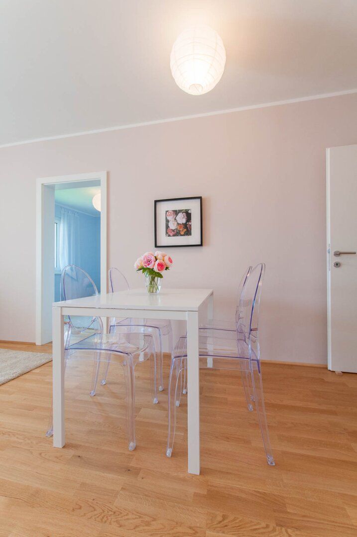 PROVISIONSFREI - KOMPAKTE 2-ZIMMER-WOHNUNG MIT HERRLICHEM BALKON