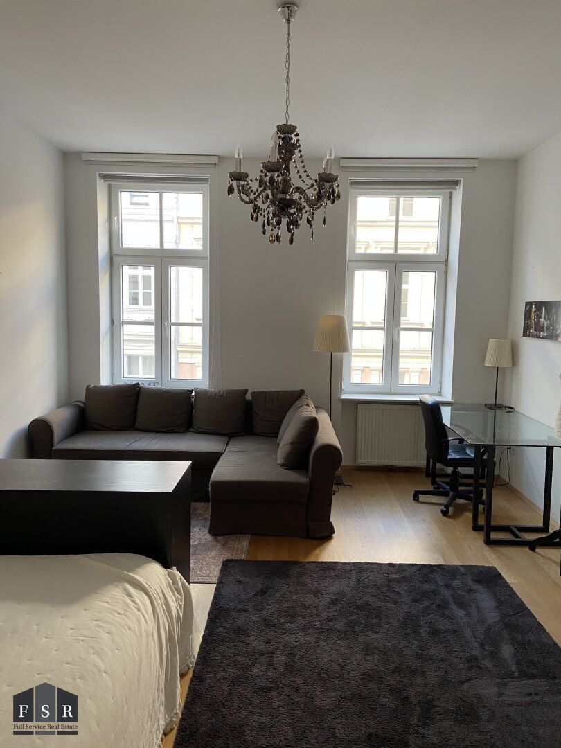 ALTBAU im Servitenviertel // hochwertige und perfekt geschnittene 2,5 Zimmer Wohnung