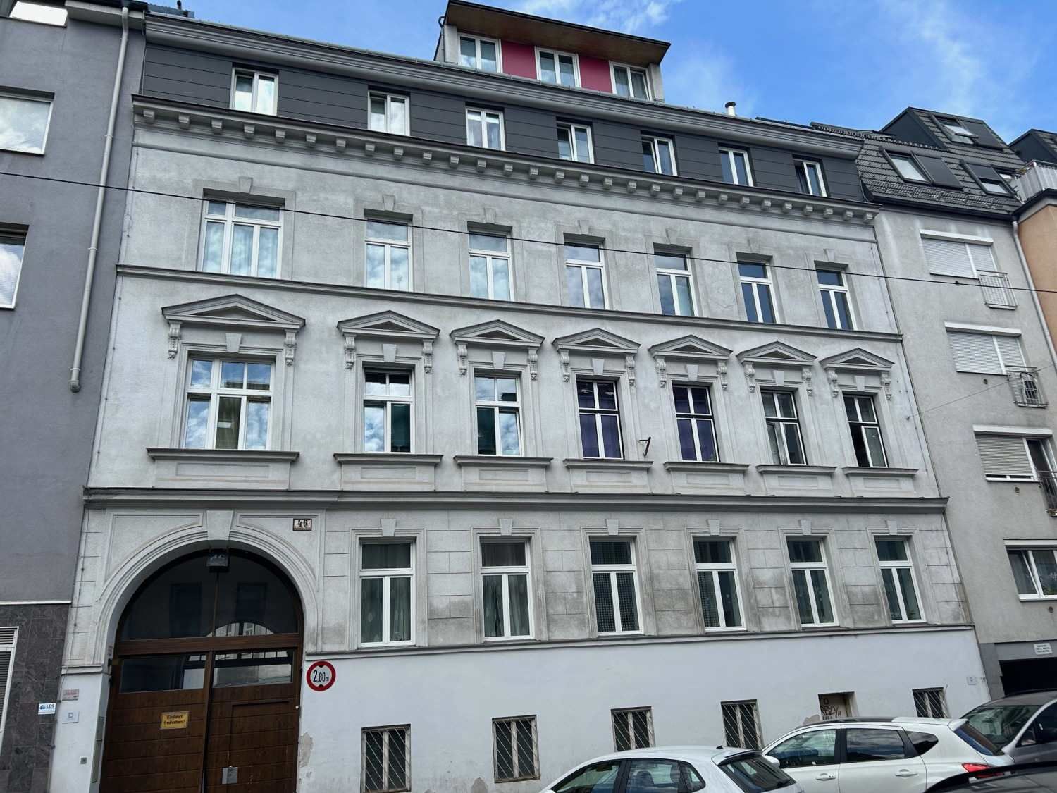 Geräumige und helle 2-Zimmer-Wohnung nahe Favoritenstraße!
