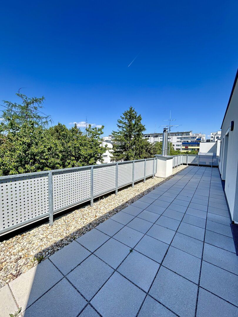 Traumhafte Dachgeschosswohnung in 1230 Wien - Erstbezug mit Balkon und Terrassen!