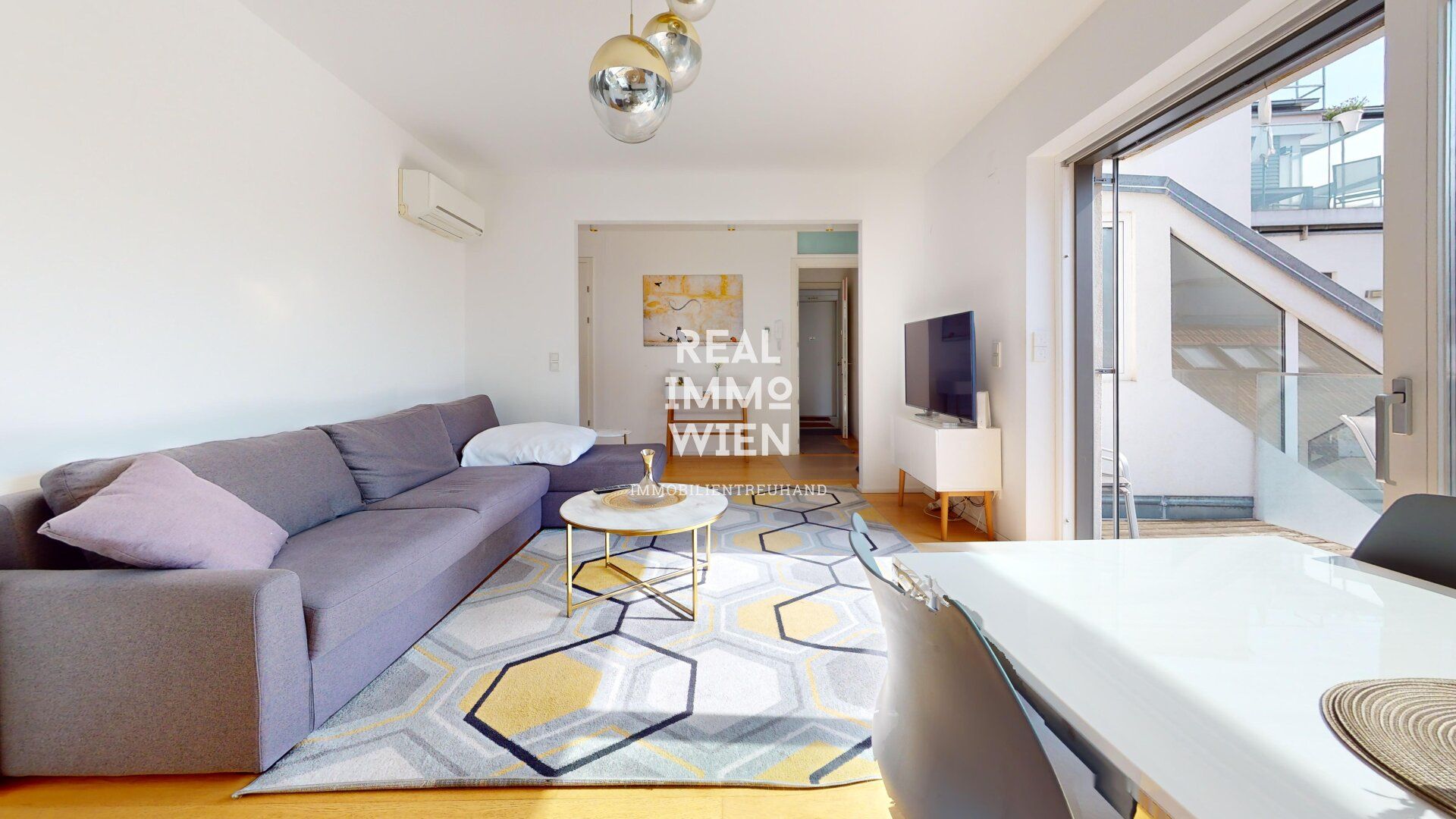 READY TO LIVE- LUXURIÖS MÖBLIERTES SERVICED LOFT-ALL IN-PROVISIONSFREI