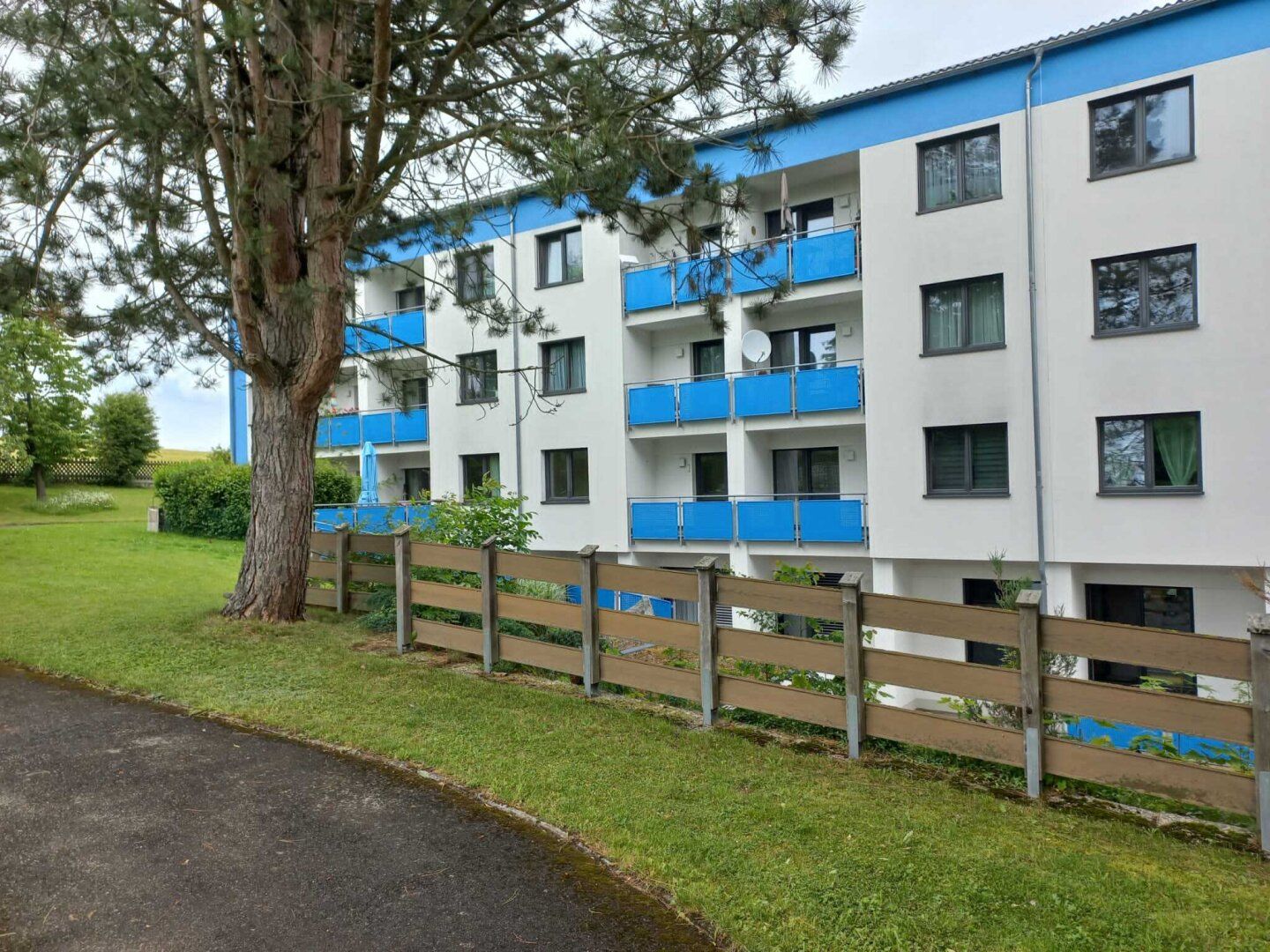 Gemütliche 2-Zimmer Wohnung mit 2 kleinen Loggien in bekannter Wohnlage in Gaspoltshofen
