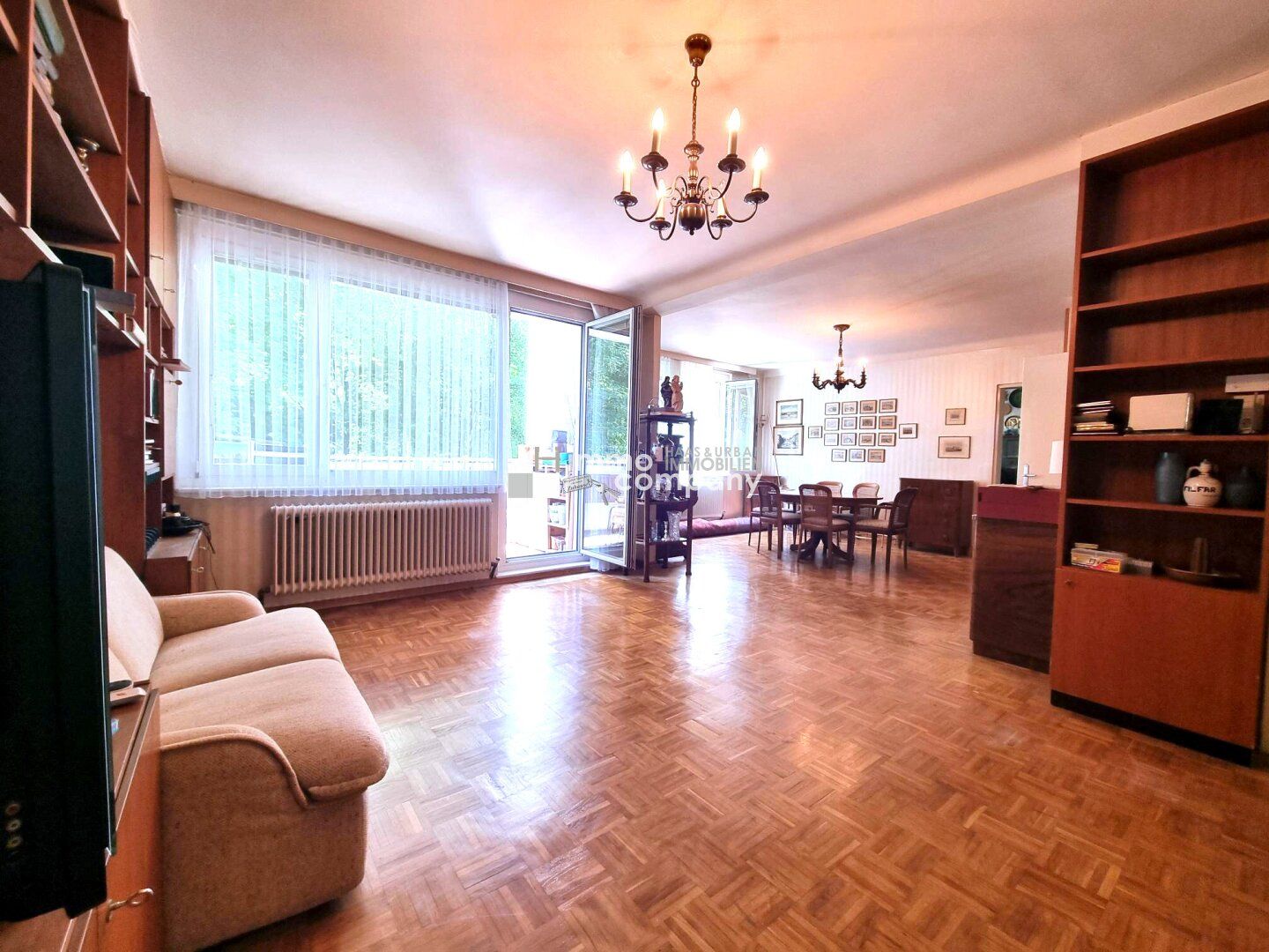 TOP-LAGE NAHE ROTER BERG!! Ruhig gelegene, lichtdurchflutete FAMILIENWOHNUNG - Auch trennbar!