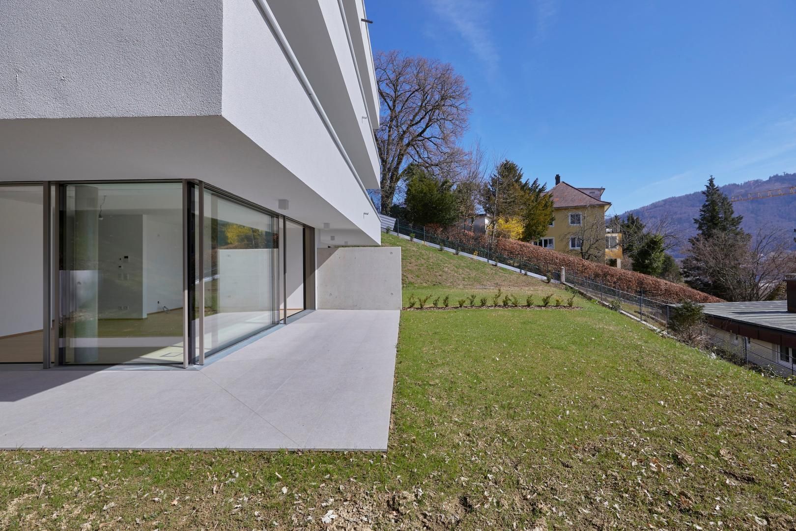 Gartenidylle in moderner Wohnanlage - 