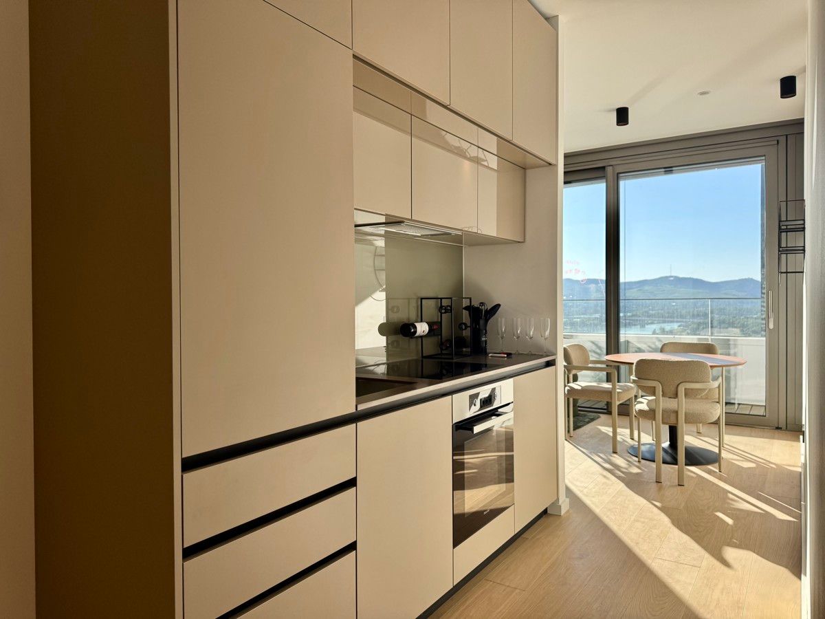 NEW! DANUBEFLATS. All in Miete - Your New Home