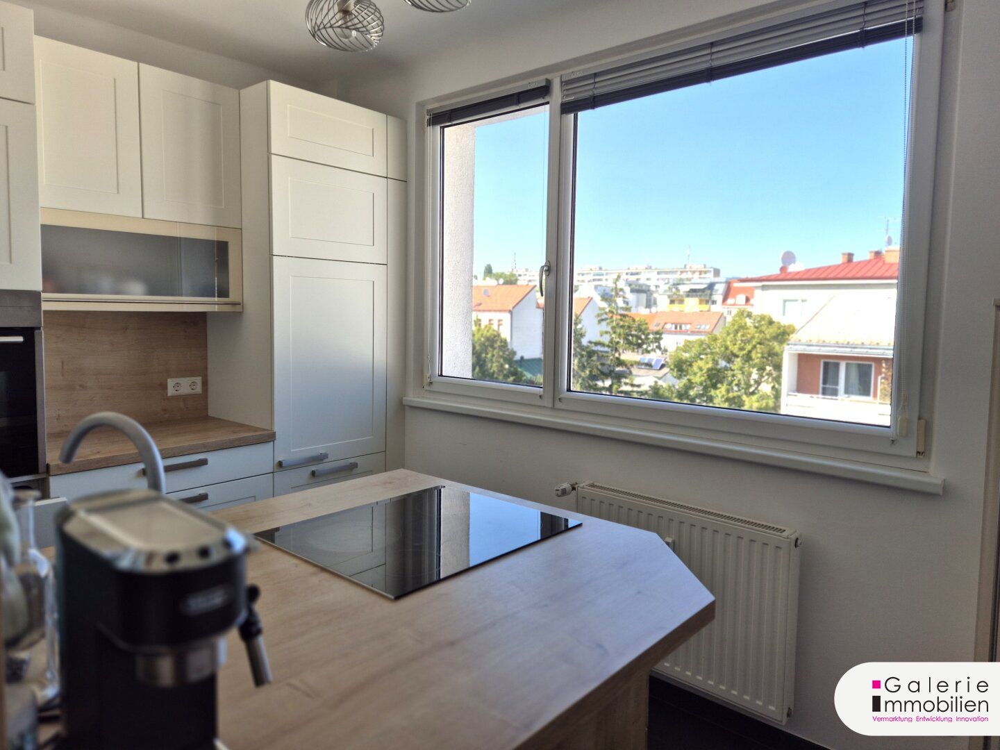 Top-Wohnung mit Loggia - zentral begehbar - Weitblick