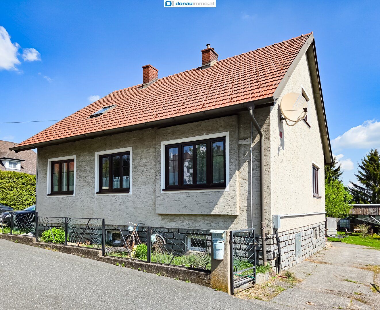 Gepflegtes Einfamilienhaus mit großem Garten und viel Raum zur Entfaltung