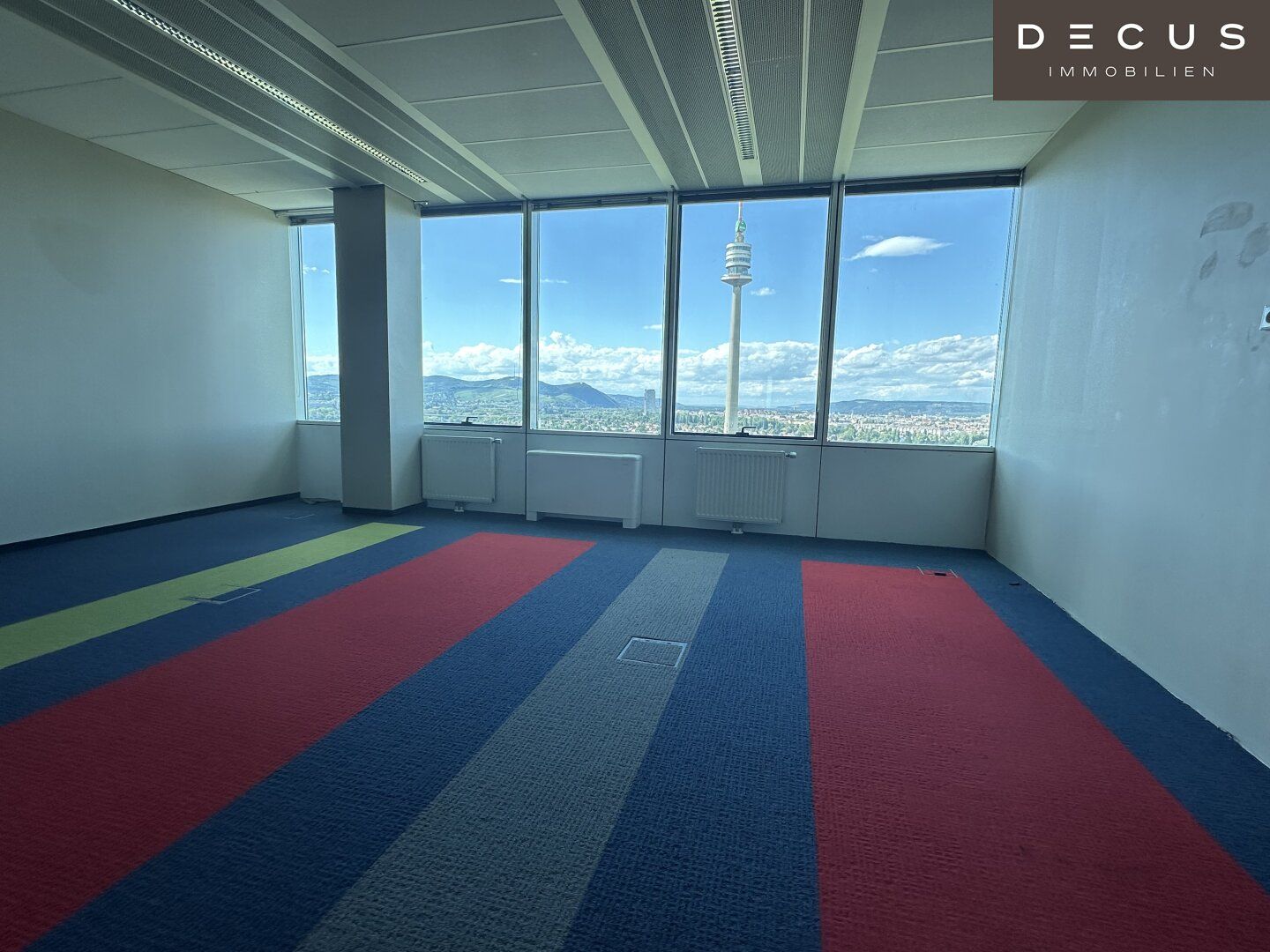 | BÜROS MIT AUSBLICK | IM SATURN TOWER - Ansicht 5