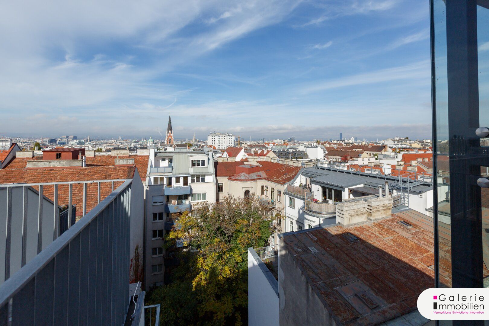 Erstbezug - Traumhaftes Penthouse - 76m2 Terrassen mit Rundumblick - eigener Liftzugang