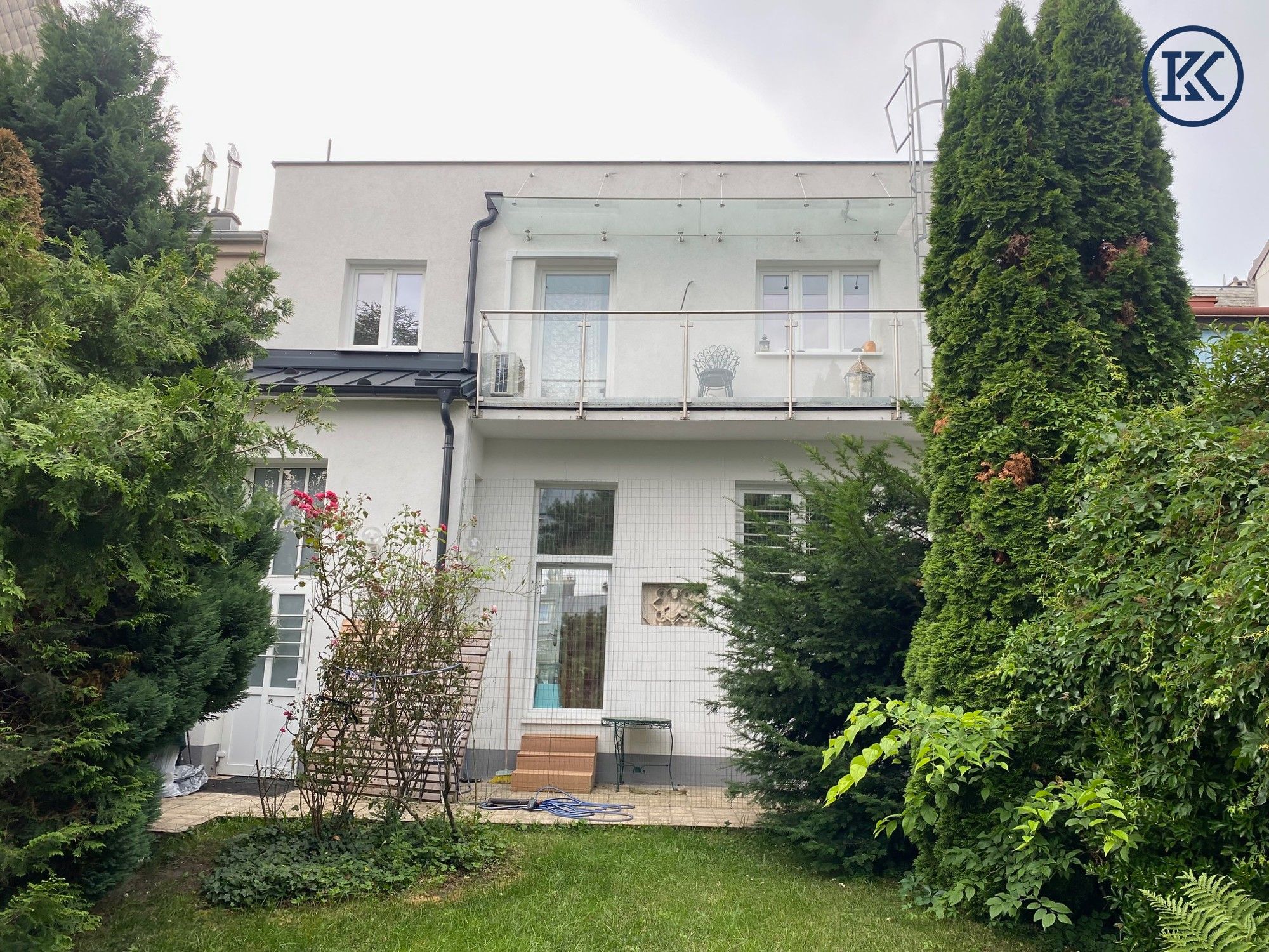 Zinshaus oder Einfamilienhaus in Top-Lage - Sofort verfügbar