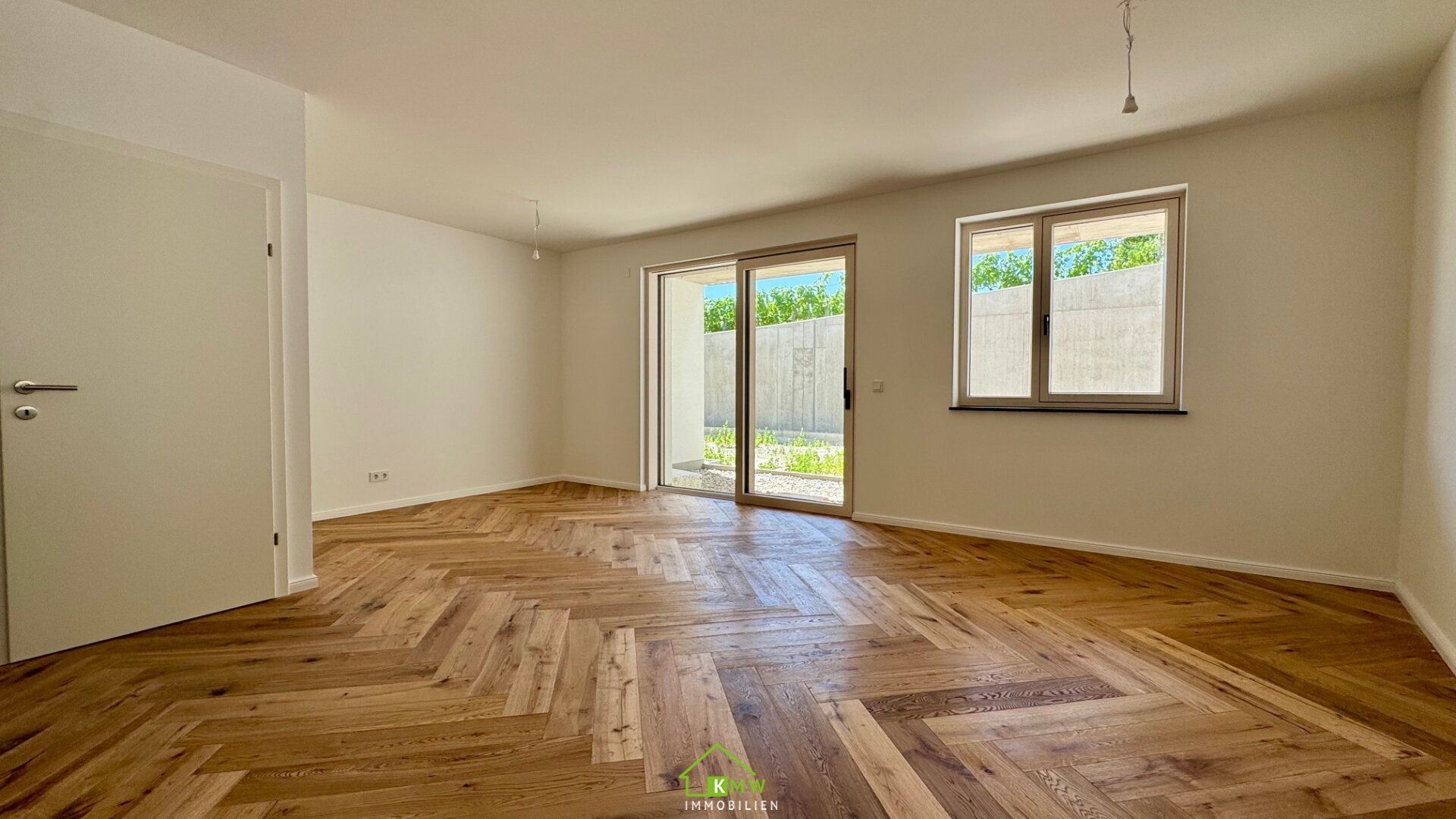 Aussichtslage Top 3: Traumwohnung - 4 Zimmer Eigentumswohnung mit Terrasse und Garten